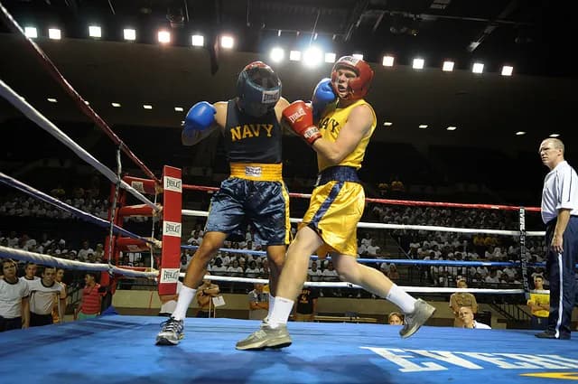2 boxers