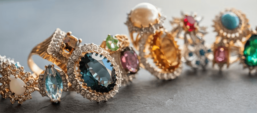 Jewelry: Current Art 1