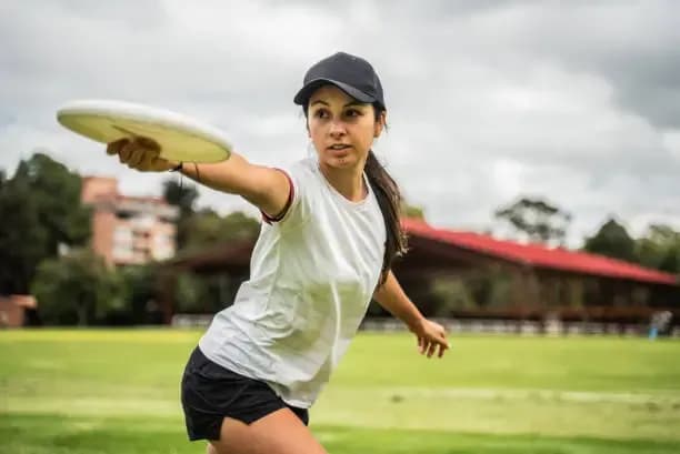 ultimate frisbee players