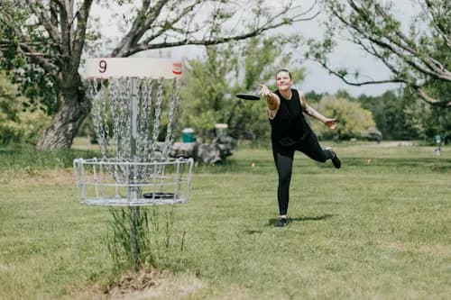 disc golfer