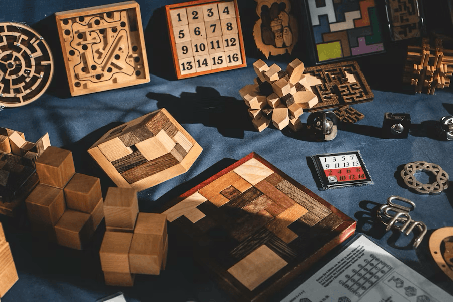 Puzzles: Current Art 1