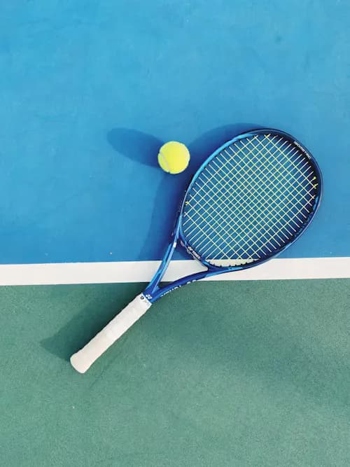 tennis racquets