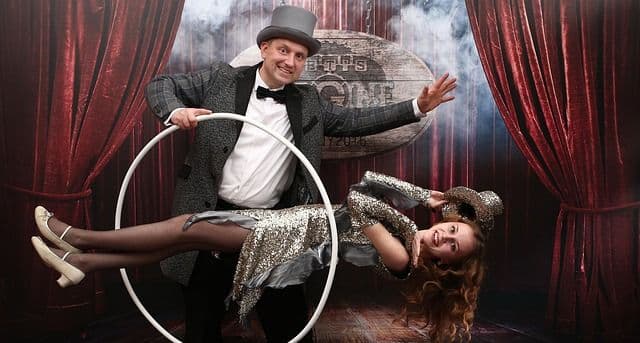 magician elevated